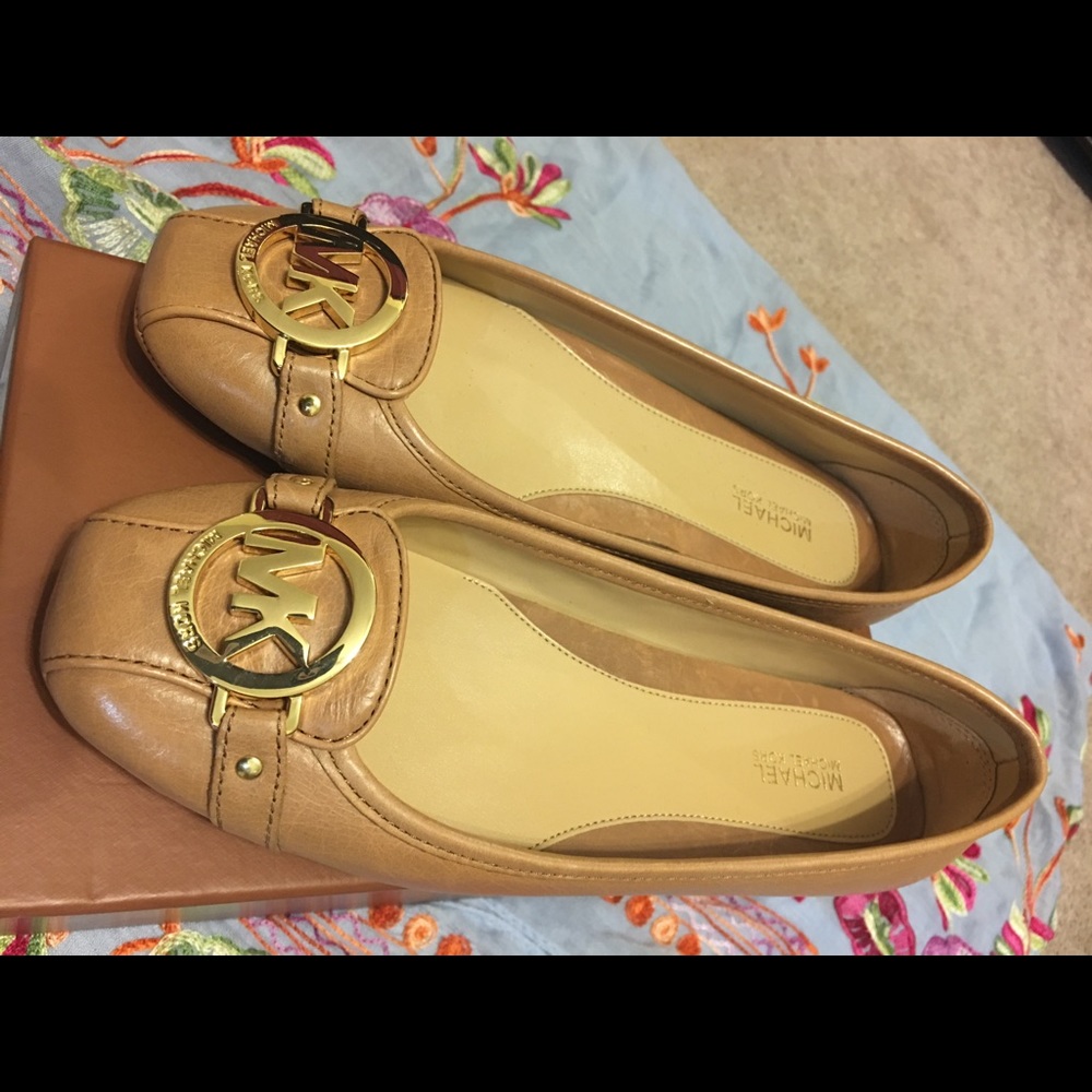 Michael kors Fulton moc.   Like New .